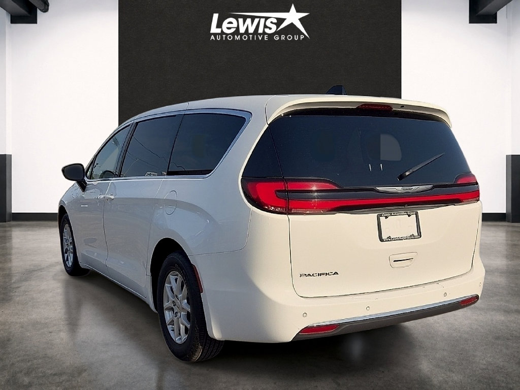Used 2024 Chrysler Pacifica Touring L For Sale in Farmington, AR