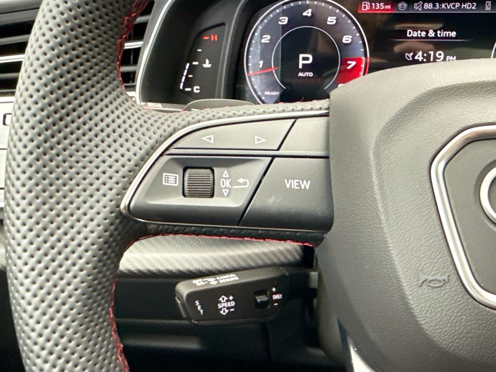 Thumbnail: 2026 Audi SQ8 - 12