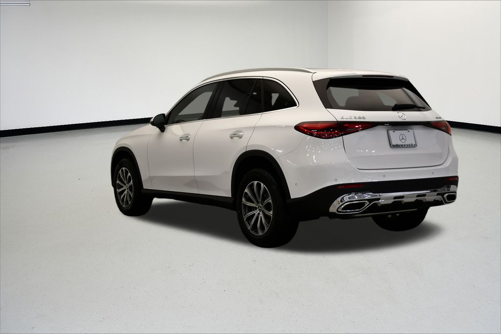 Thumbnail: 2026 Mercedes-Benz GLC - 3