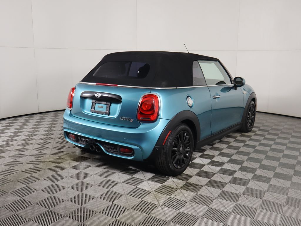 Thumbnail: 2018 MINI Cooper - 13