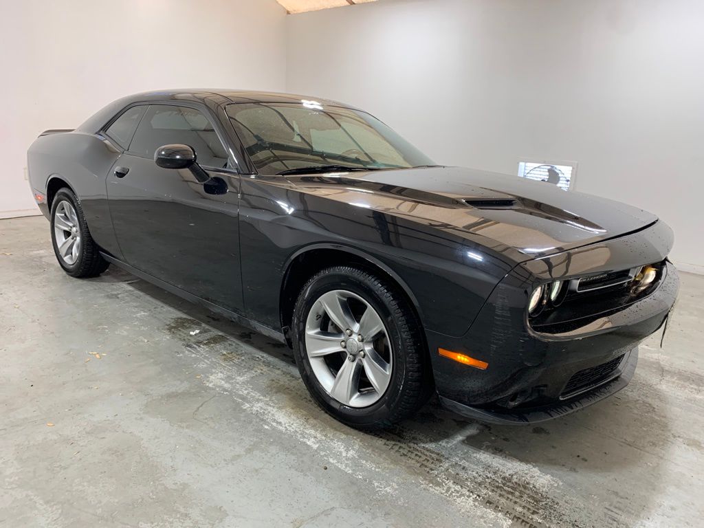 2019 Dodge Challenger SXT 3