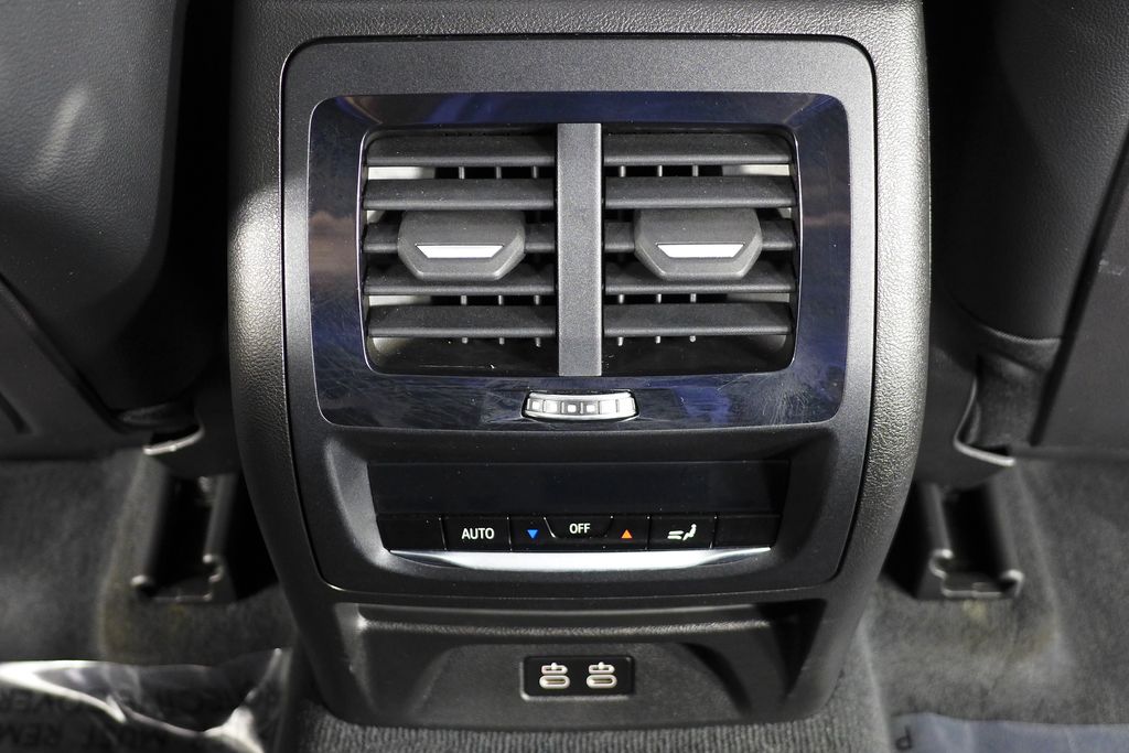 Thumbnail: 2023 BMW X4 - 31