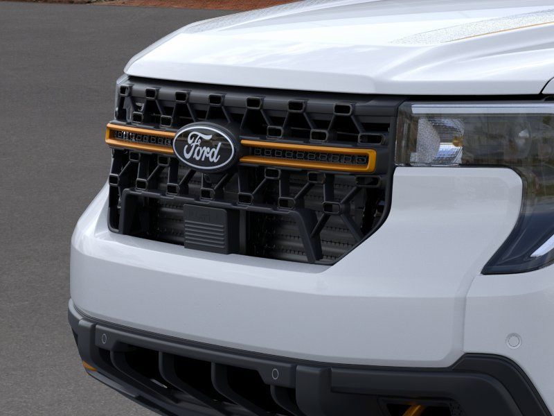 New 2025 White Ford Tremor image 18