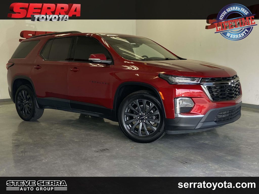 2023 Chevrolet Traverse RS FWD