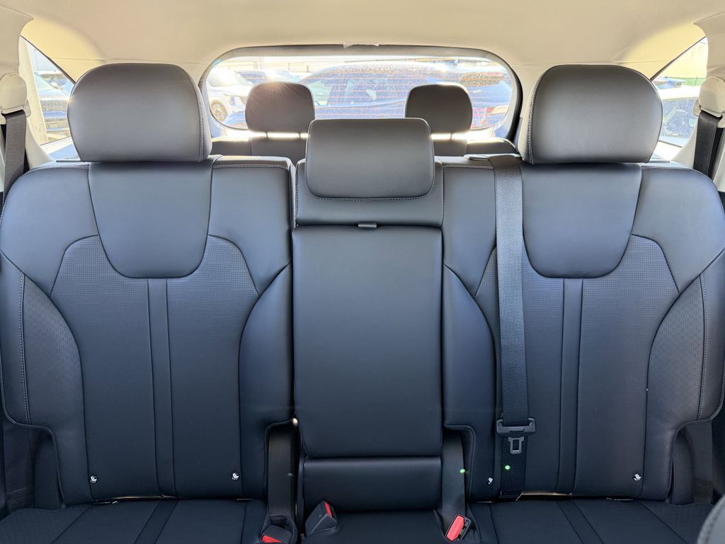 new 2026 Kia Sorento car, priced at $31,271