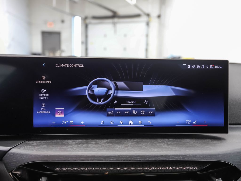 Thumbnail: 2026 BMW 3 Series - 19