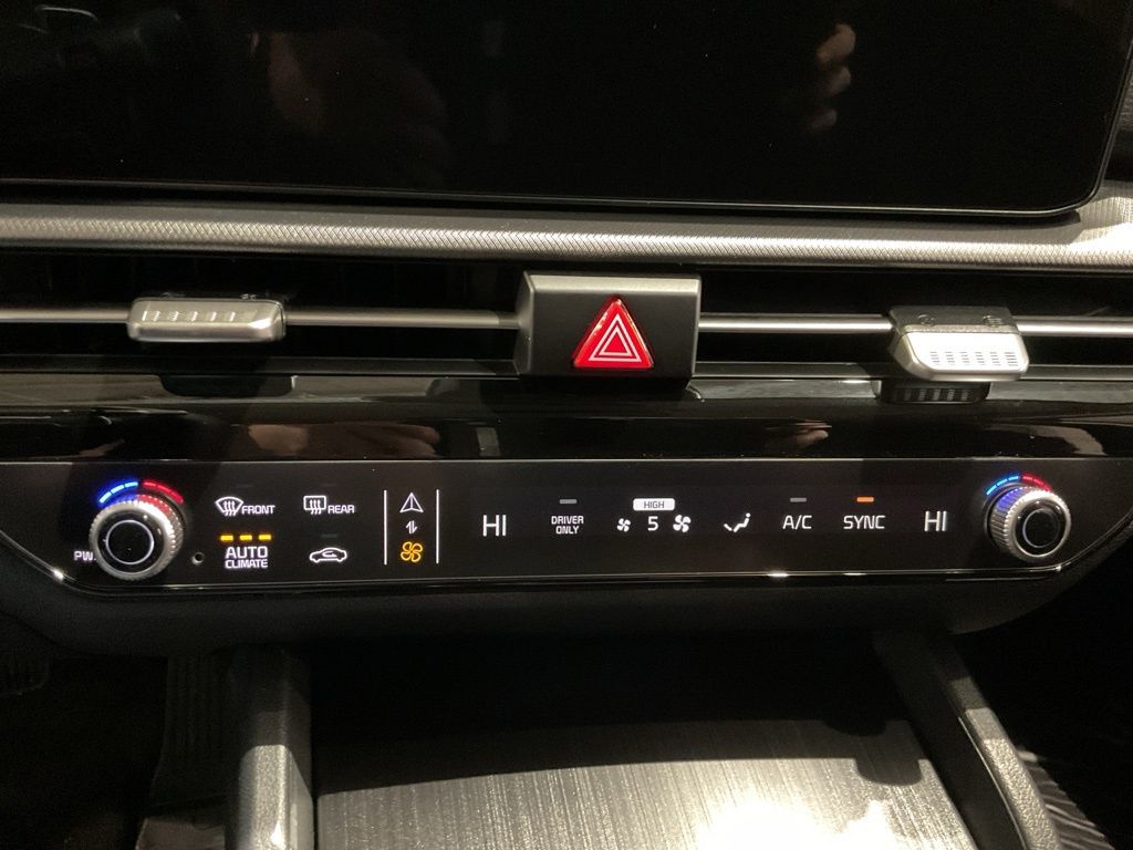 New 2026 Gray Kia S image 14