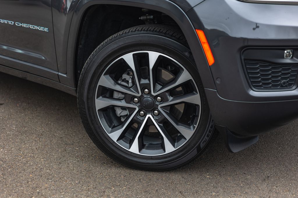 2022 Jeep Grand Cherokee 4xe Overland 4xe thumbnail 4