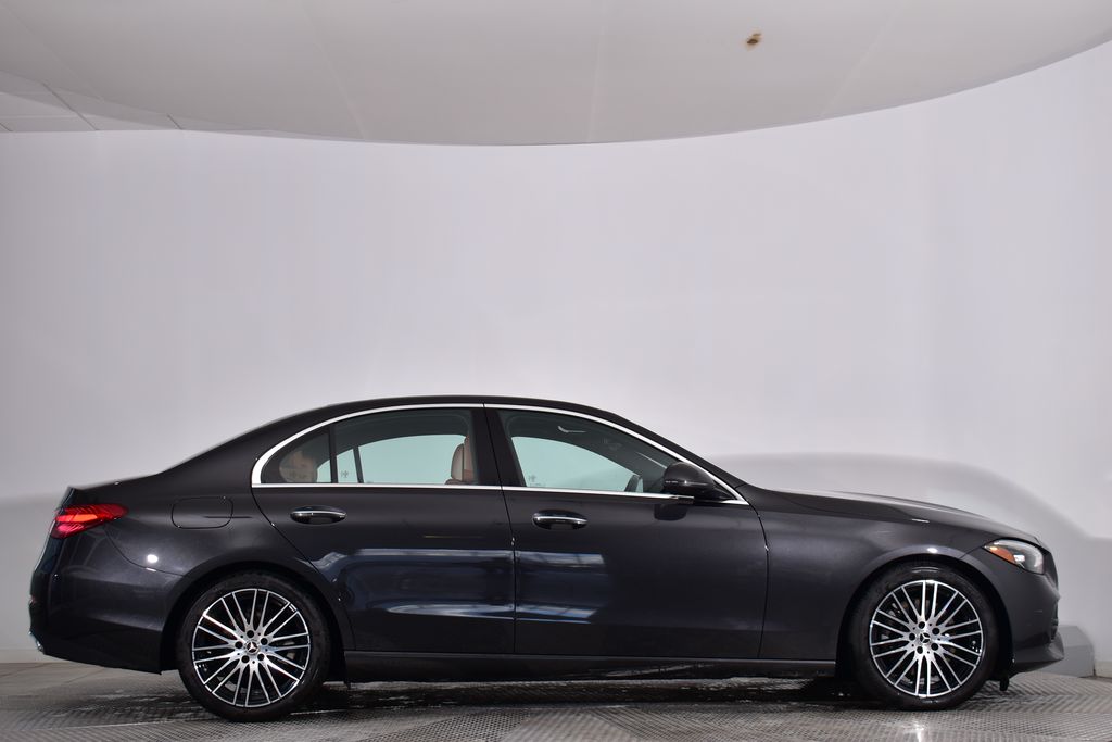 Thumbnail: 2022 Mercedes-Benz C-Class - 6