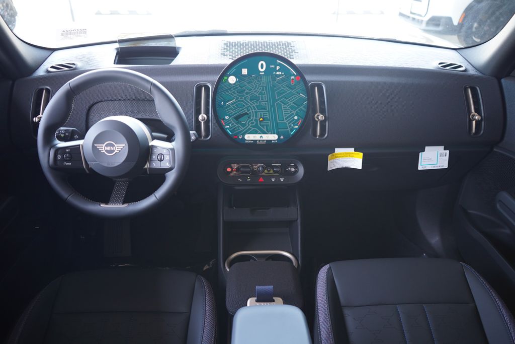 Thumbnail: 2027 MINI Cooper Countryman - 9