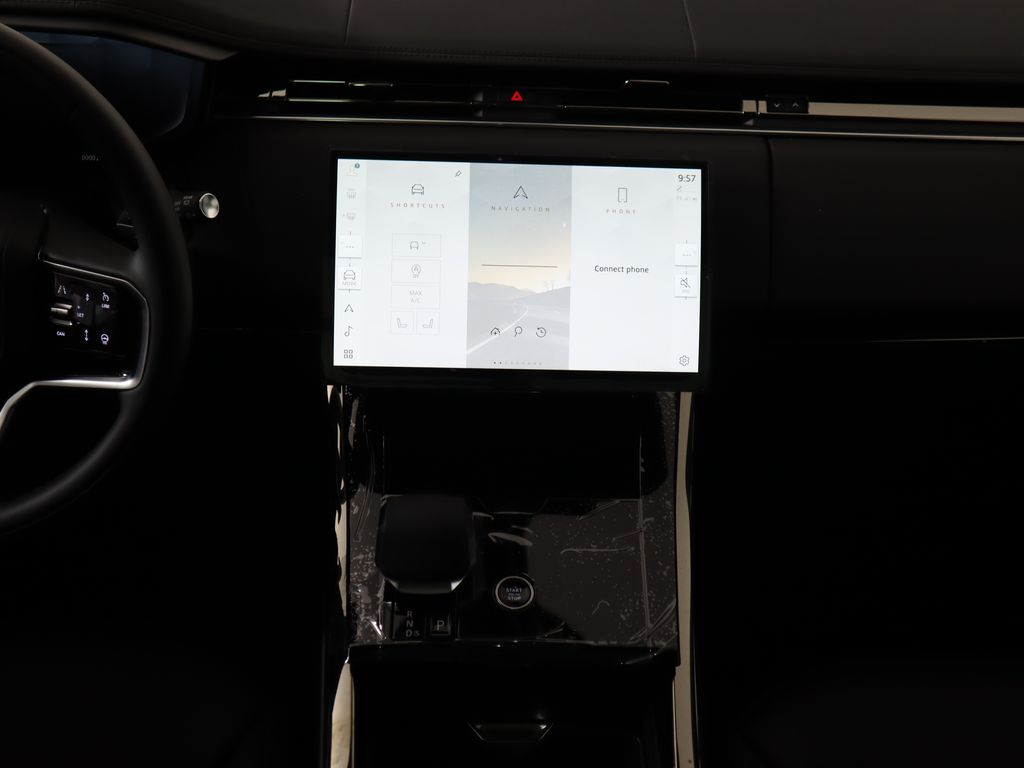 Thumbnail: 2025 Land Rover Range Rover Sport - 15