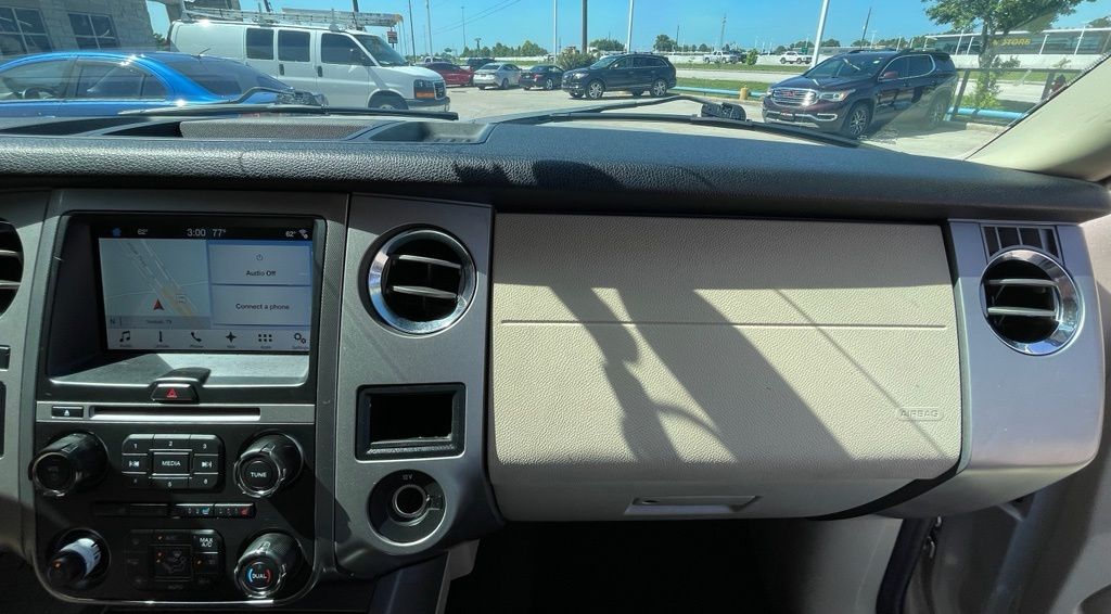 2017 Ford Expedition Limited Gold at Community Honda