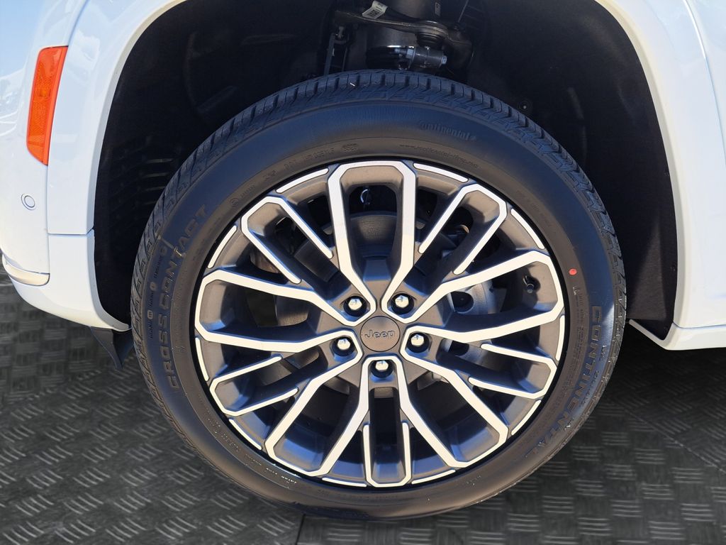 New Car 2025 Jeep Grand Cherokee L  Summit For Sale Under $60,000 In Austin, Texas