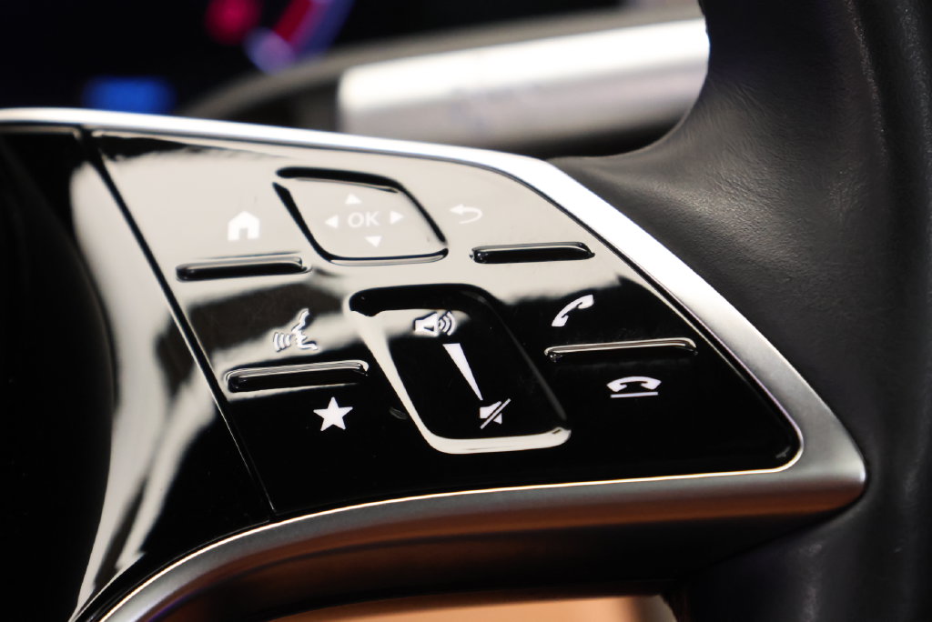 Thumbnail: 2023 Mercedes-Benz S-Class - 22