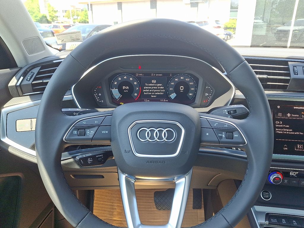 2025 Audi Q3  16