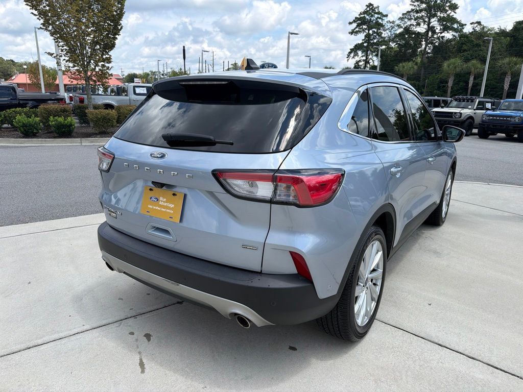 2022 Ford Escape Titanium Hybrid