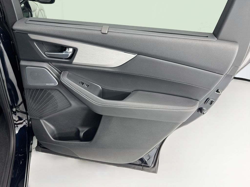 Thumbnail: 2026 Acura MDX - 28