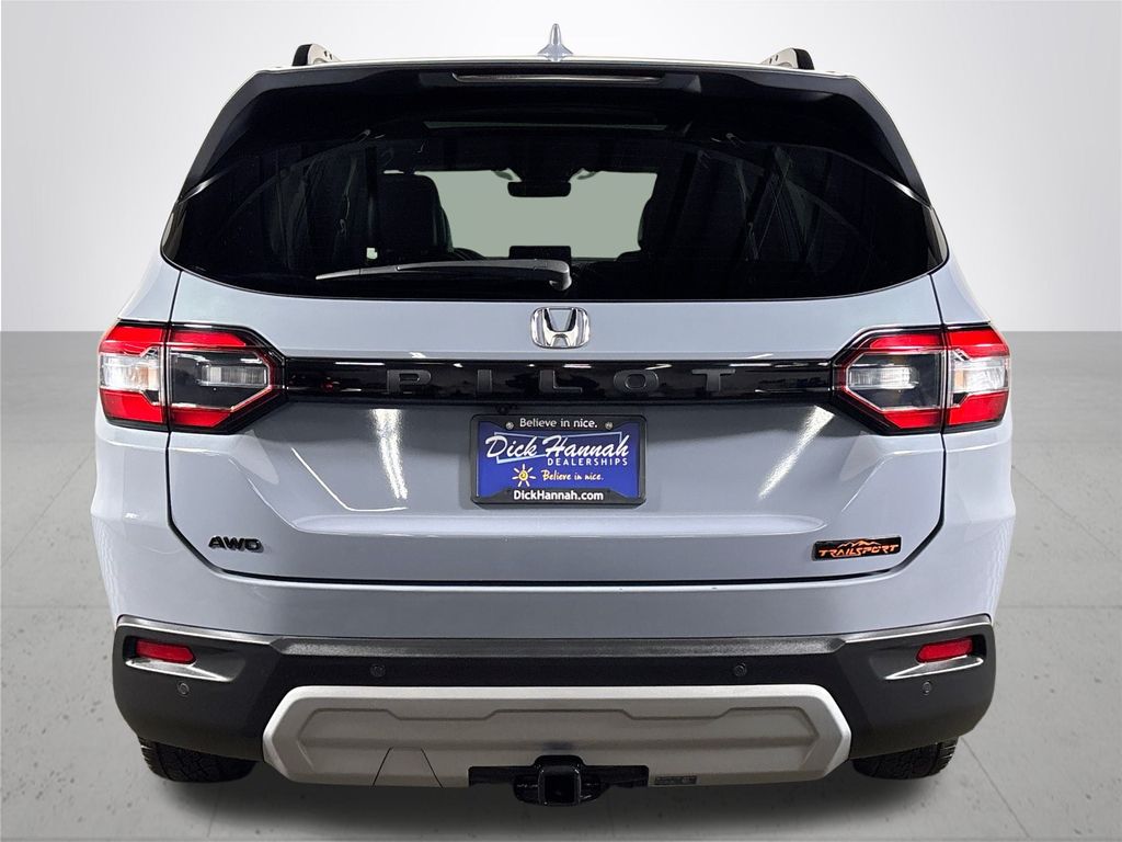 2023 Honda Pilot TrailSport photo 4