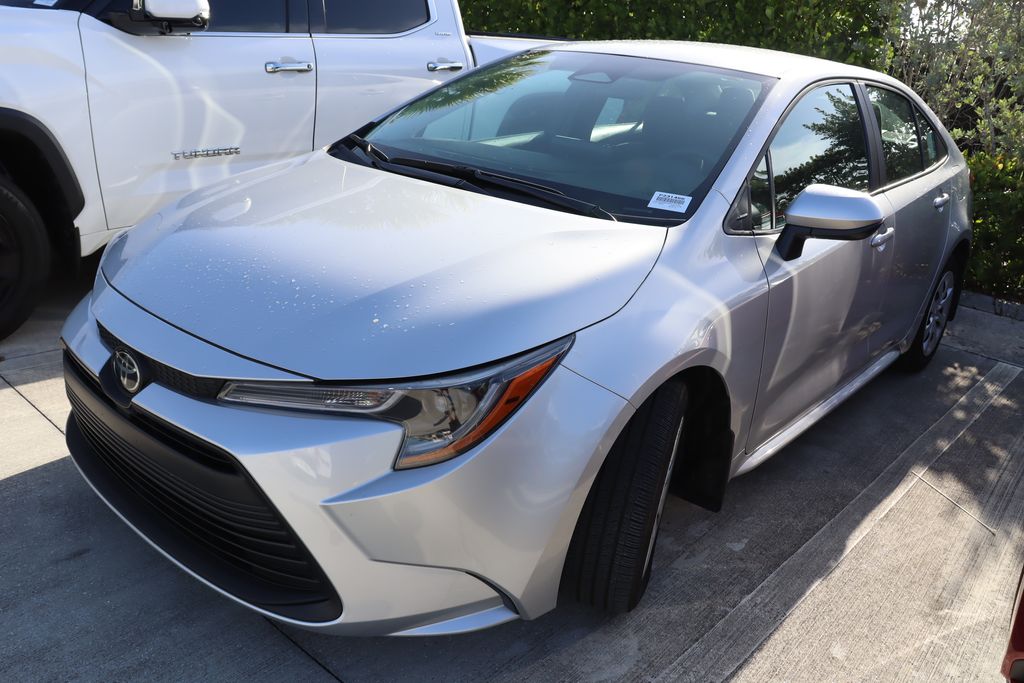 Thumbnail: 2025 Toyota Corolla - 2