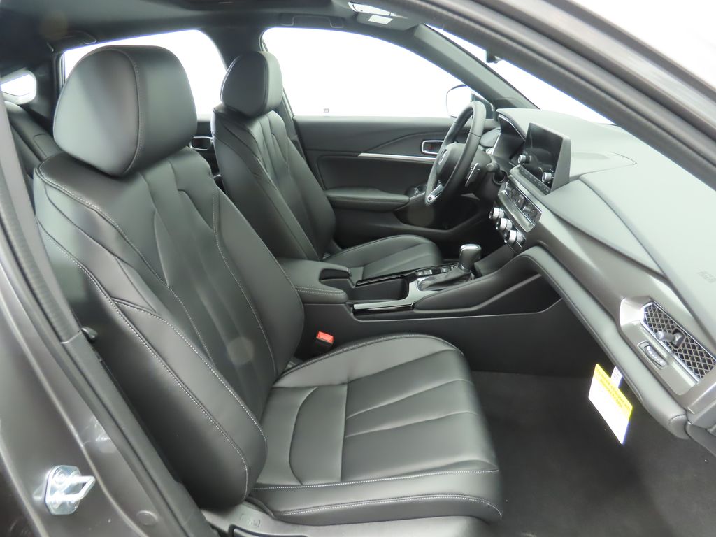 Thumbnail: 2025 Acura Integra - 22