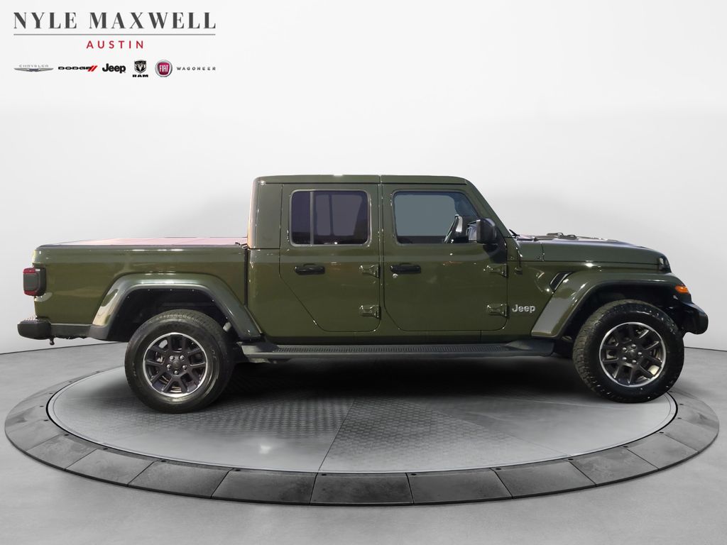 Used Car 2022 Jeep Gladiator  Overland For Sale Under $35,000 In Austin, Texas