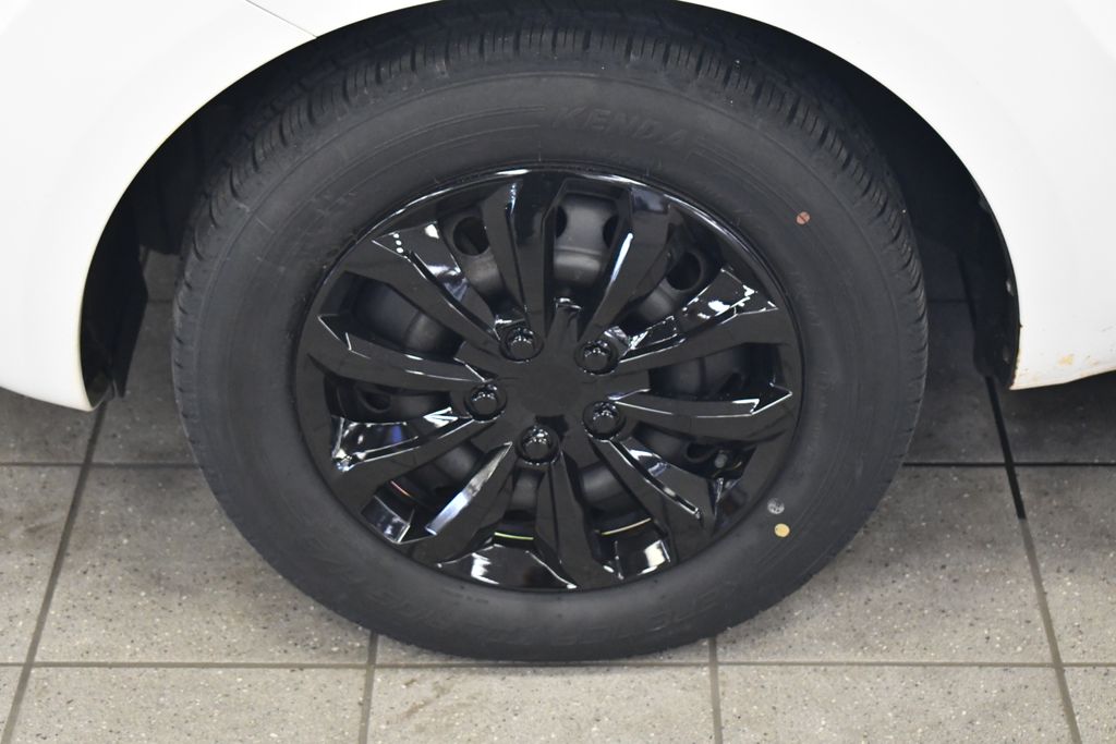 Thumbnail: 2012 Kia Soul - 13