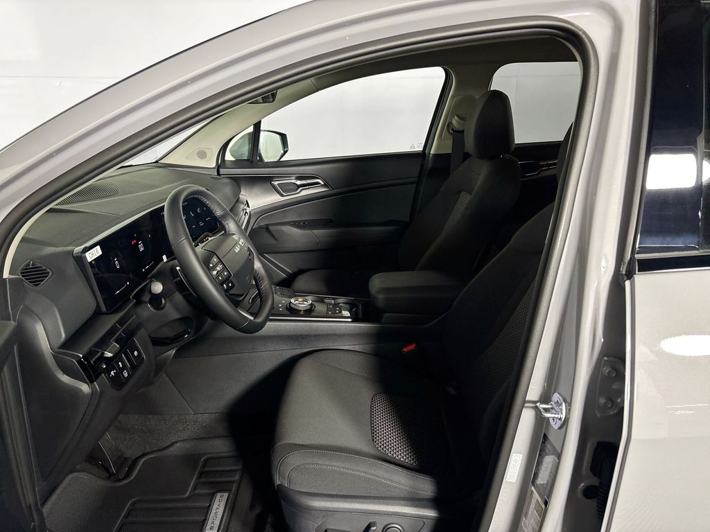 2026 Kia Sportage Hybrid S