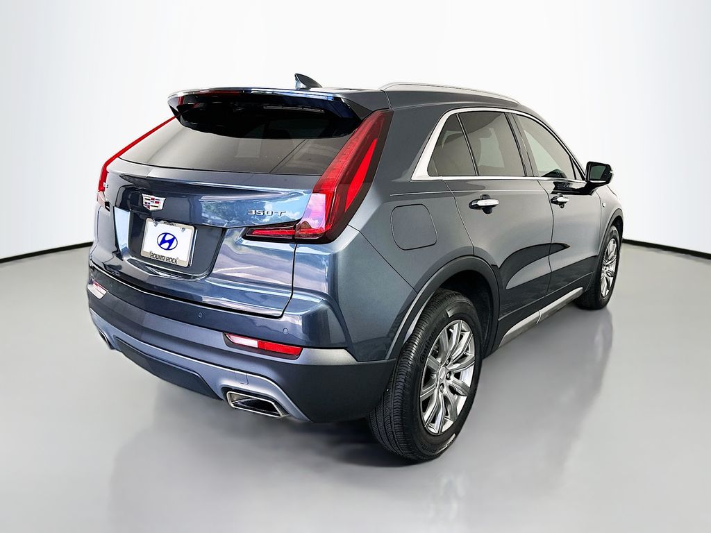Thumbnail: 2021 Cadillac XT4 - 5