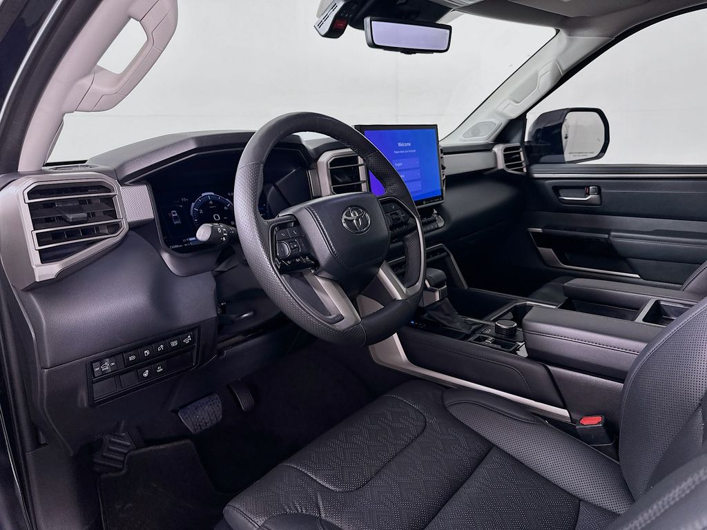 Thumbnail: 2024 Toyota Tundra - 9