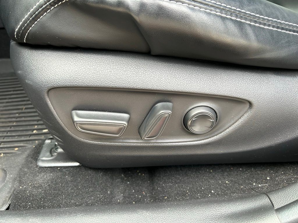 Thumbnail: 2024 Toyota RAV4 - 16