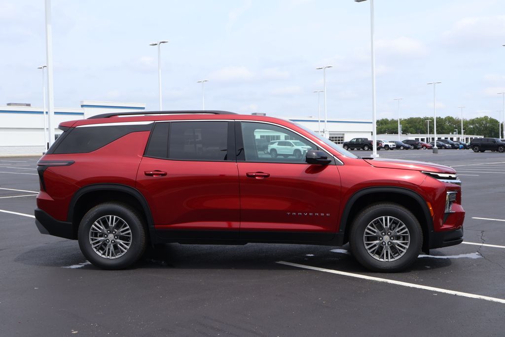 Thumbnail: 2027 Chevrolet Traverse - 9