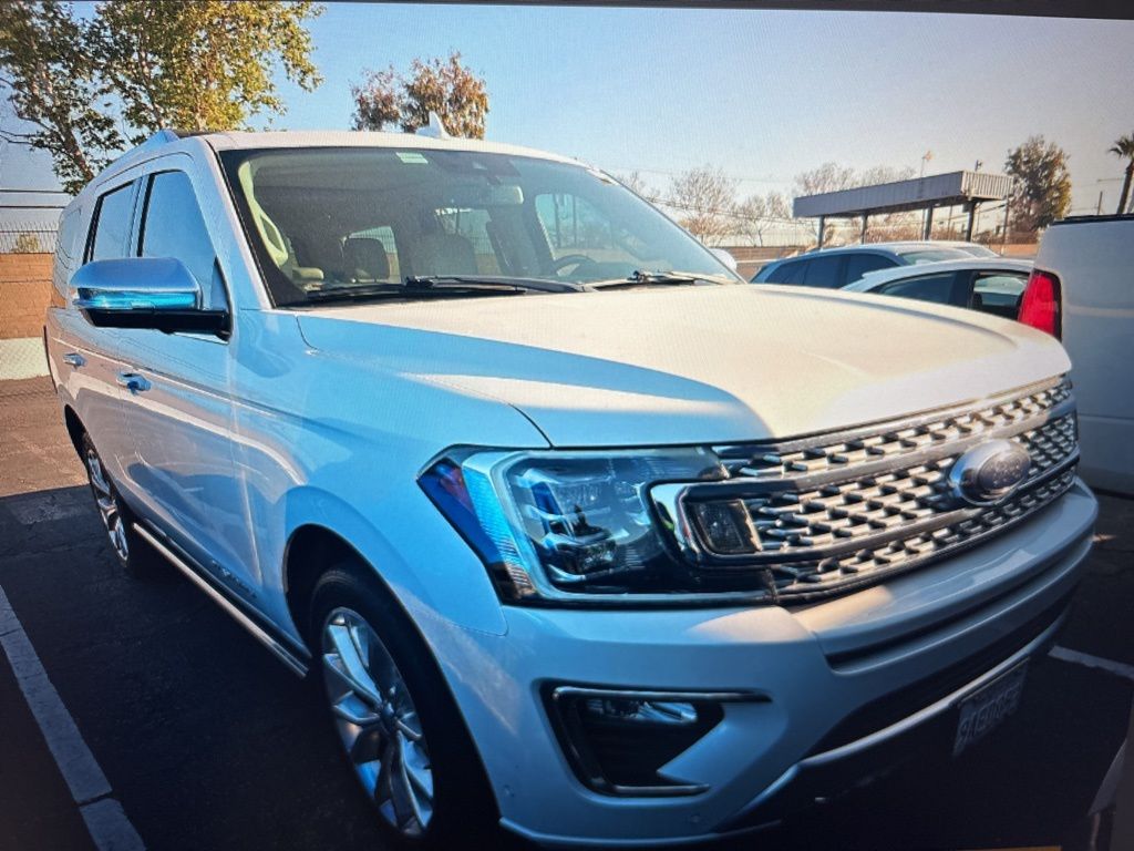 White Platinum Clearcoat Metallic 2019 Ford Expedition Platinum 4WD SUV / Crossover Four-Wheel Drive Automatic