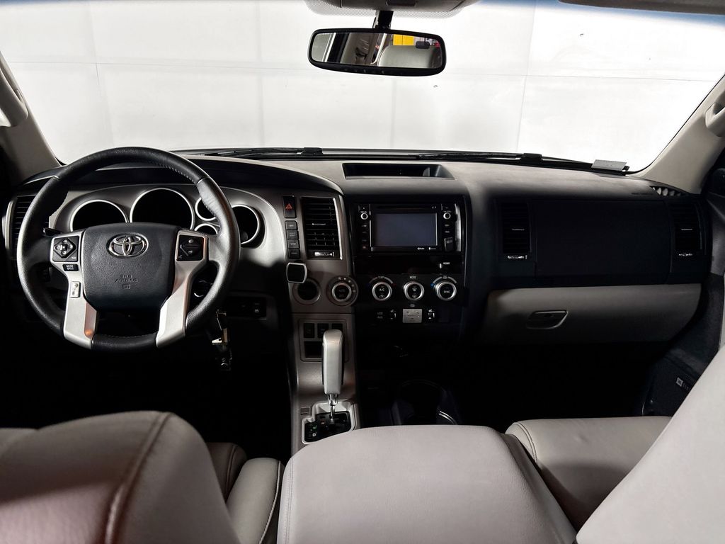 2014 Toyota Sequoia Limited