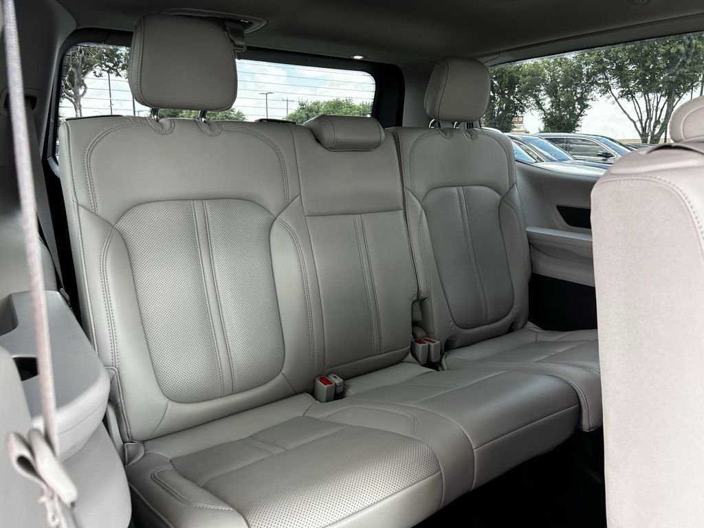 car-gallery-32