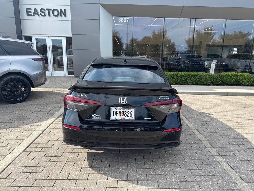 Used 2025  Honda Sport image 6