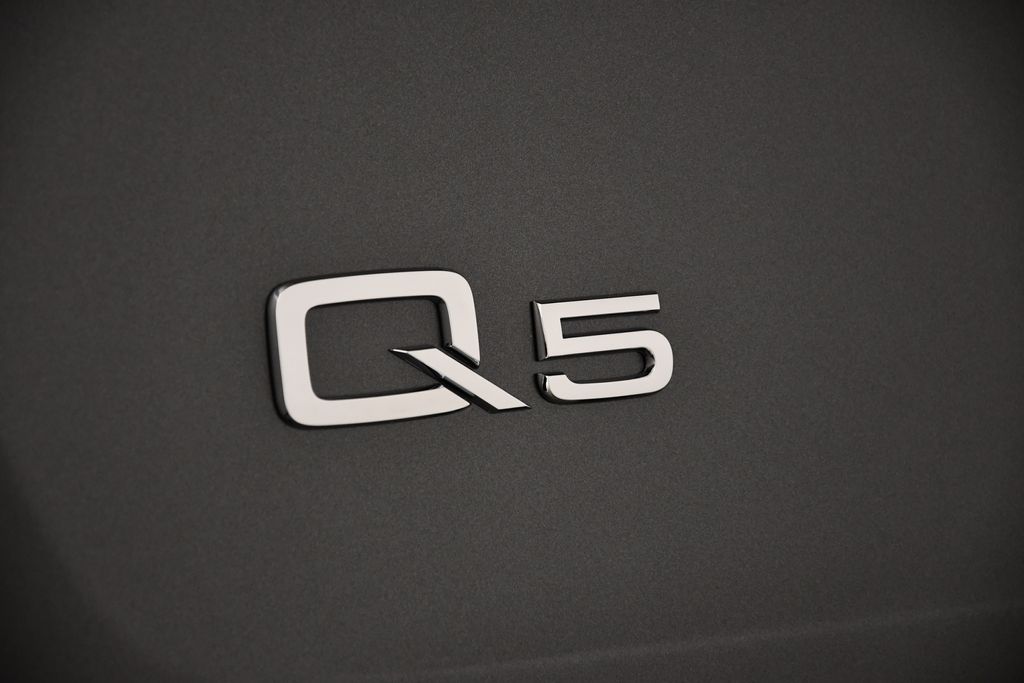 2025 Audi Q5  9