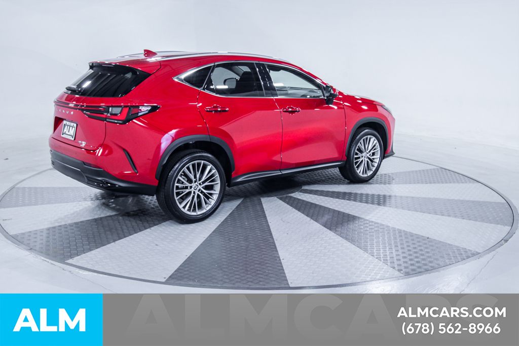 Used 2023 Red Lexus 350 Luxury image 10