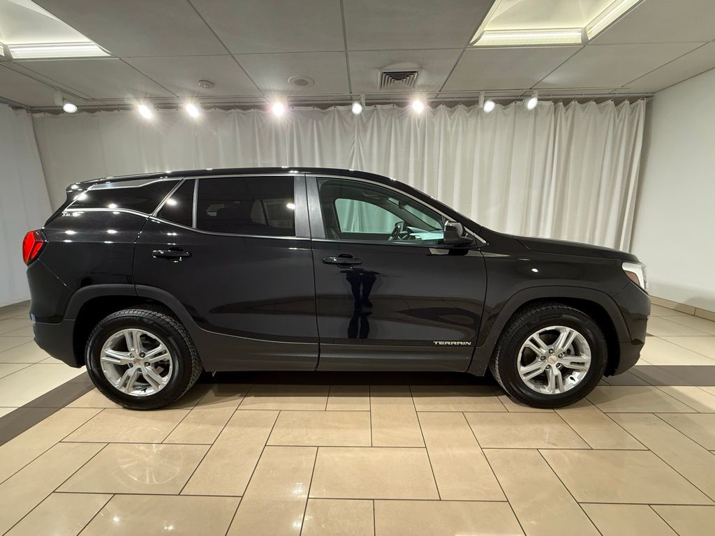 Thumbnail: 2021 GMC Terrain - 6