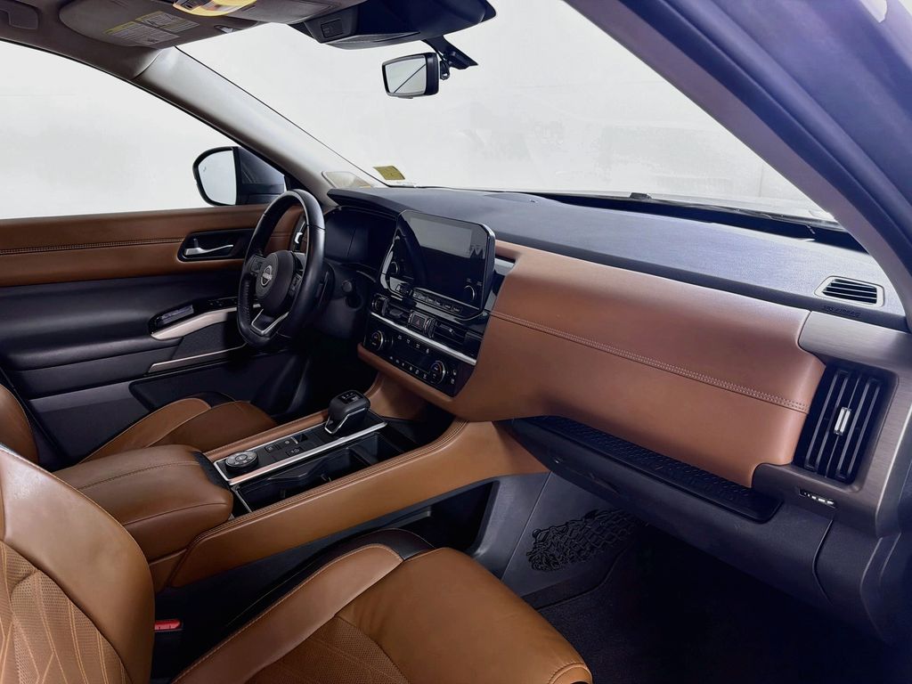 Used 2023 Nissan Pathfinder SUV
