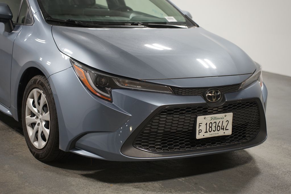 2022 Toyota Corolla LE 4