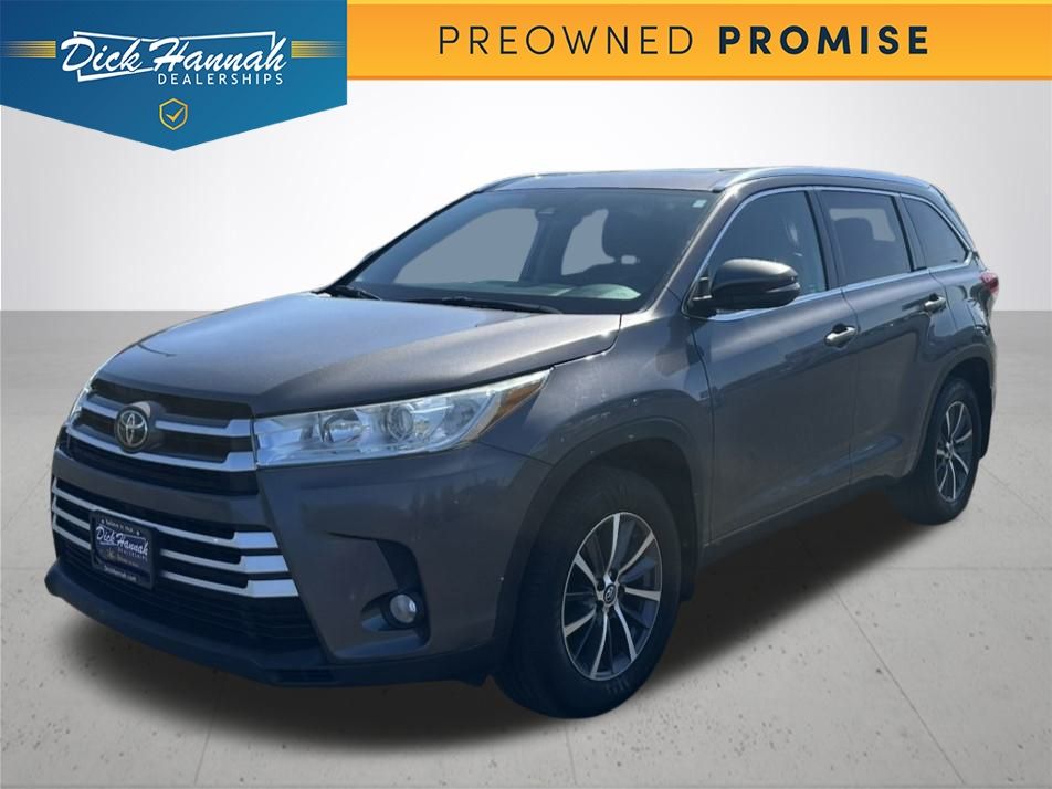 Dick Hannah Dealerships - 2018 Toyota Highlander XLE For Sale in Vancouver, WA