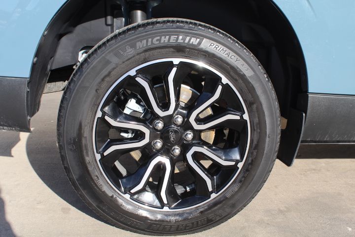 Used Car 2022 Ford Maverick  Lariat For Sale Under $30,000 In Georgetown, Texas