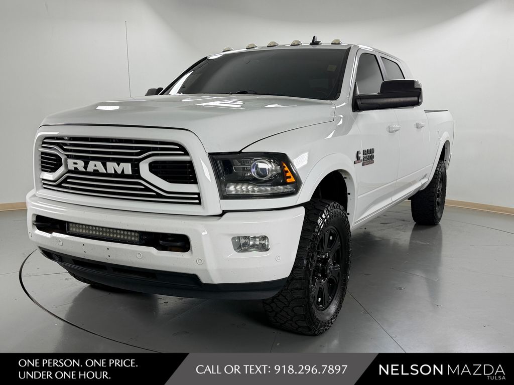 Bright White Clearcoat 2018 RAM 2500 Pickup Truck Four-Wheel Drive 6-Speed Automatic