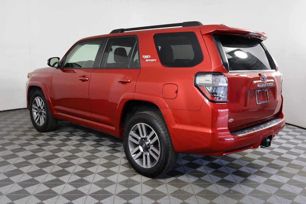 Thumbnail: 2022 Toyota 4Runner - 5