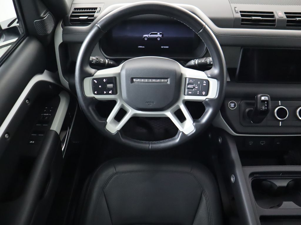 Thumbnail: 2024 Land Rover Defender - 10