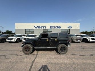 Used 2016 Jeep Wrangler