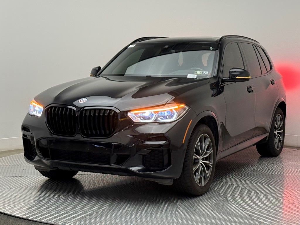 Thumbnail: 2023 BMW X5 - 5