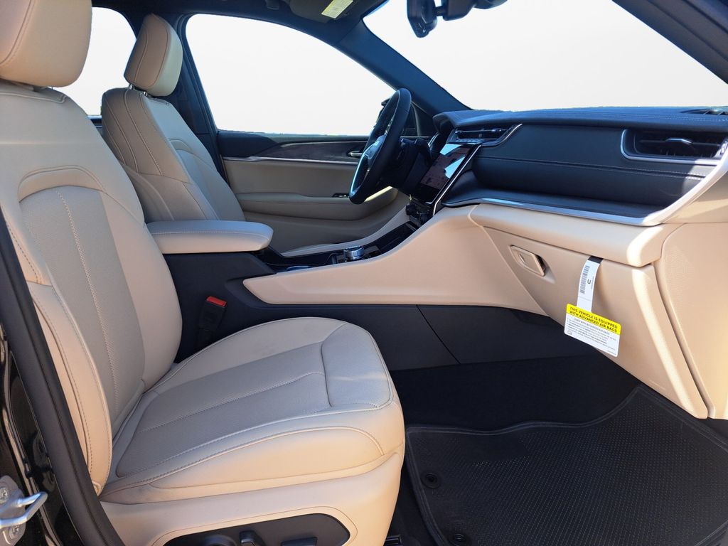 New Car 2025 Jeep Grand Cherokee L  Limited For Sale Under $50,000 In Austin, Texas