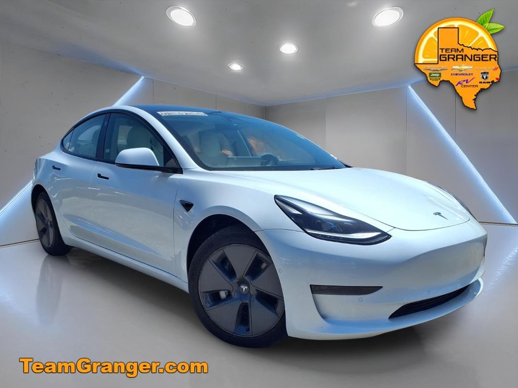 Pearl White Multi-Coat 2022 Tesla Model 3 Sedan Rear-Wheel Drive 1-Speed Automatic