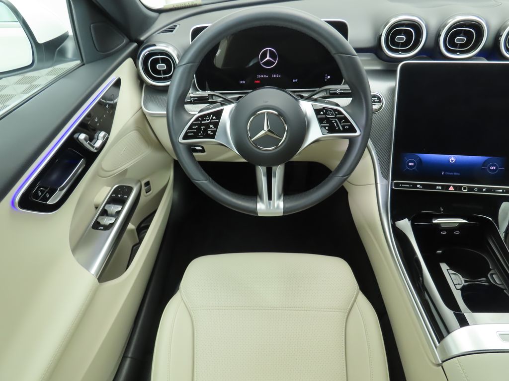 Thumbnail: 2025 Mercedes-Benz C-Class - 10